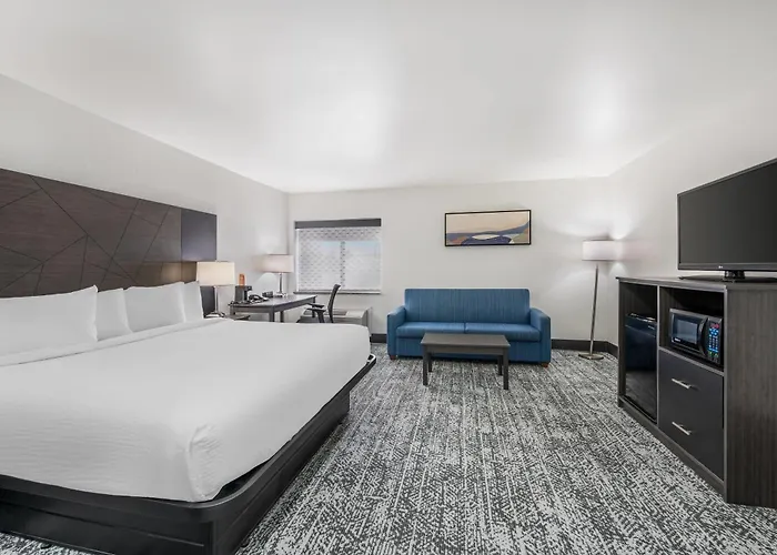Sleep North - Urbana 4* Champaign