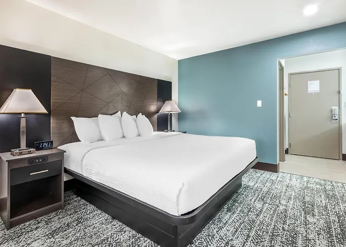Hotel Sleep North - Urbana