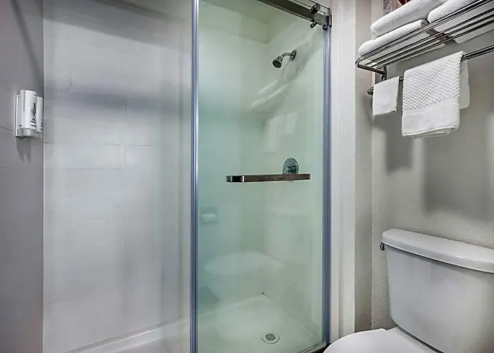 Hotel Sleep North - Urbana 4*